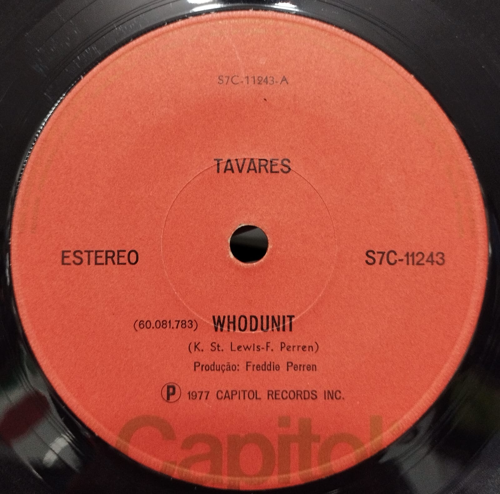 Tavares ‎– Whodunit / Keep In Touch (Compacto)